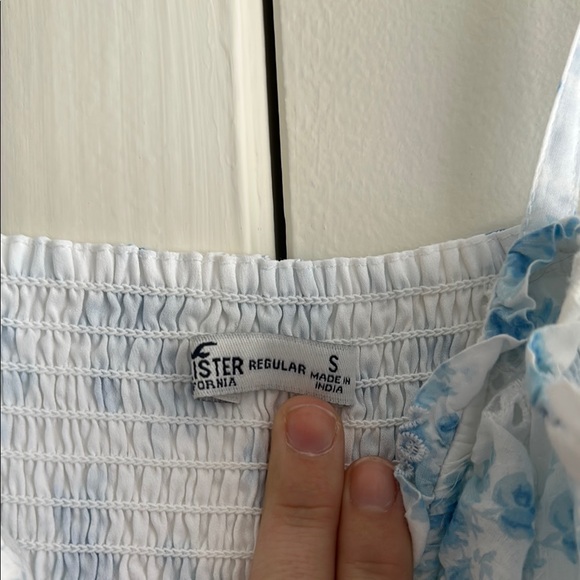 Hollister Floral Blue and White Sundress - Picture 2 of 3